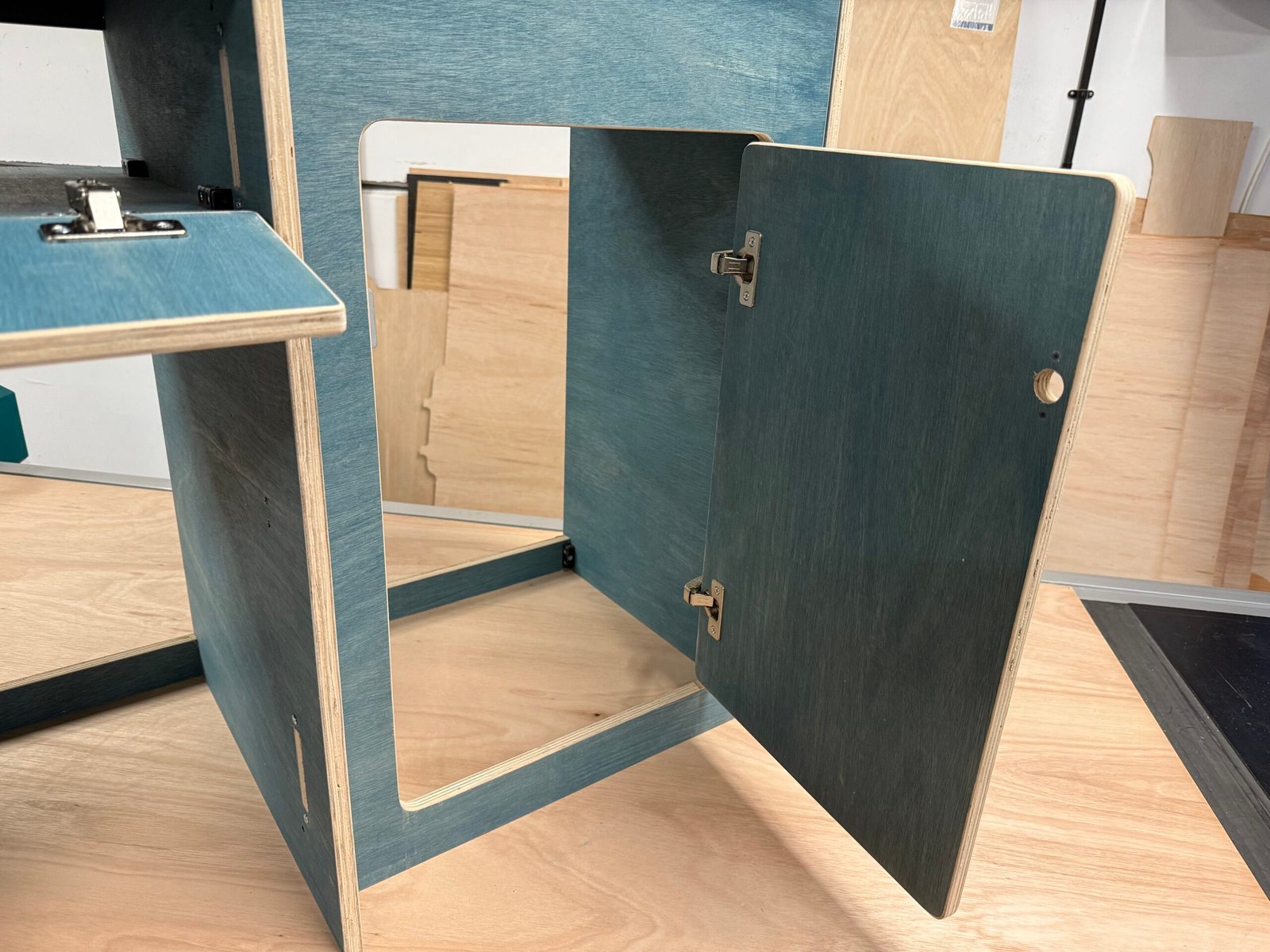 Front Camper Kitchen Pod - POD A.1 - Image 9